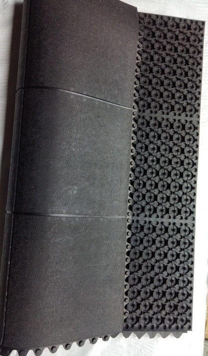 Anti-Fatigue Mat - Solid Top - Rubber - 900mm x 900mm