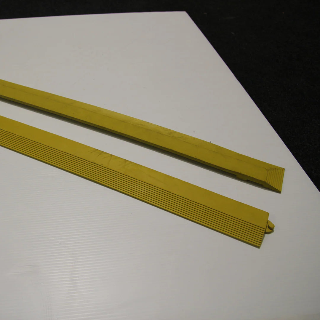 yellow edging for anti fatigue matting